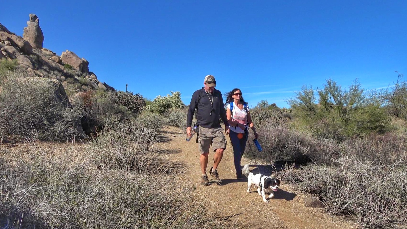 Desert Hiking Tips for Travelers